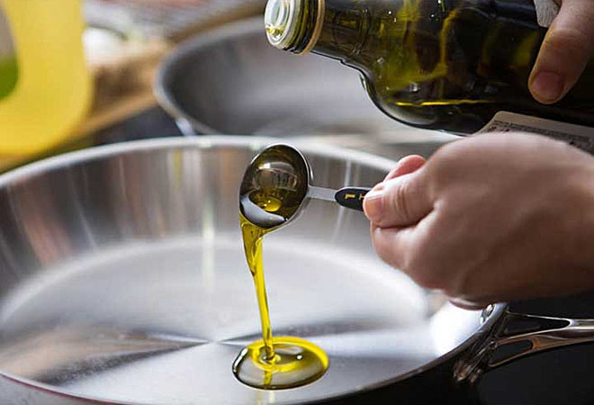 Можно ли готовить на оливковом масле