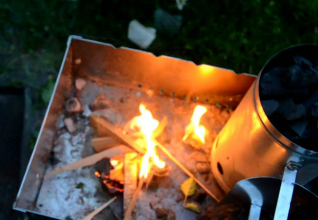 Гениальный способ разжечь угли для шашлыка