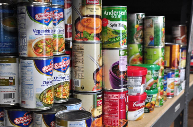 4 вида продуктов, которые чаще всего портят производители