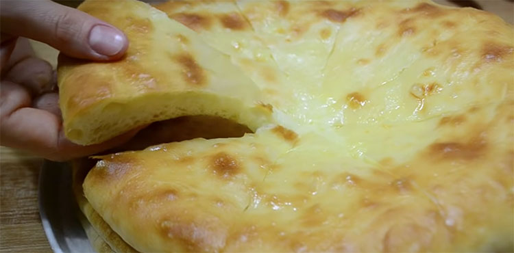 Осетинские пироги: превращаем муку, сыр и картошку во вкусноту