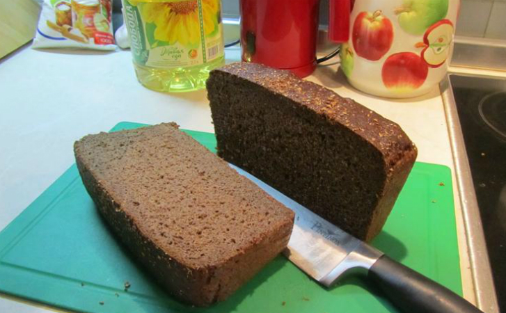 Как нарезать продукты, чтобы они сохранили свежесть: делим пополам