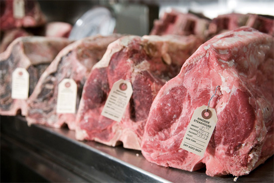 Выдержанное мясо для стейков: мясо сухого и влажного вызревания