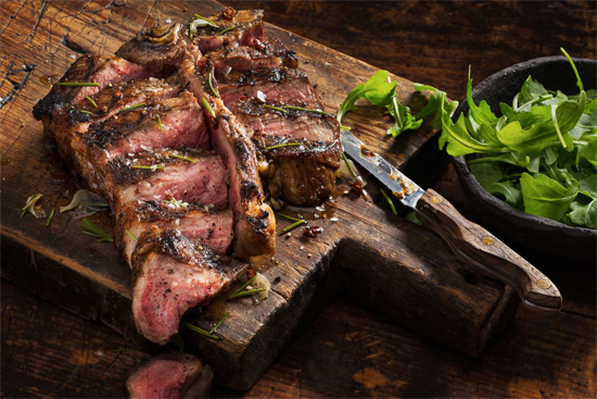 Кухонный инвентарь, который незаменим для приготовления мяса