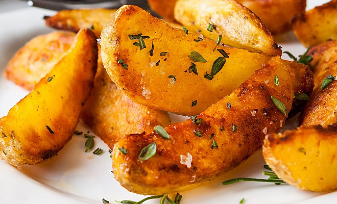 Картофель с хрустящей корочкой: секреты и хитрости