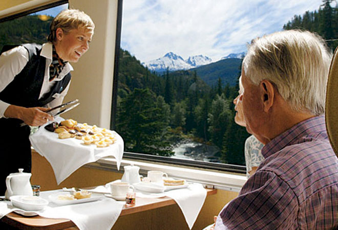 9 поездов, в которых просто необходимо есть