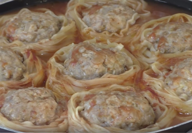 Гнезда из макарон: начиняем фаршем и заменяем голубцы