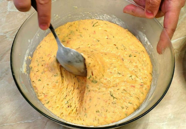 Превращаем пюре в горячую закуску, обжаривая в масле