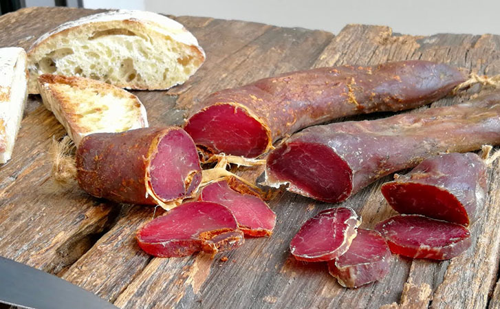 Сыровяленая свинина по совету итальянца. Килограмм мяса стал деликатесной нарезкой