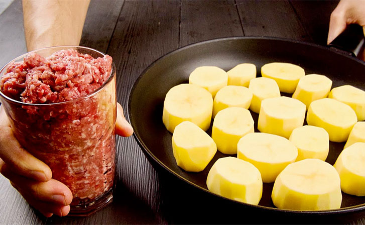 Картофель и фарш. Соединяем вместе, и еда на 2 дня готова