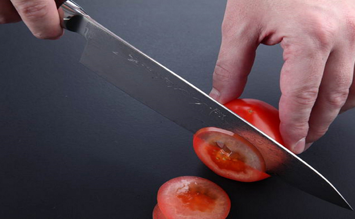 Заточка кухонного ножа до поварской остроты: ставим нож под правильным углом и справляемся за 2 минуты