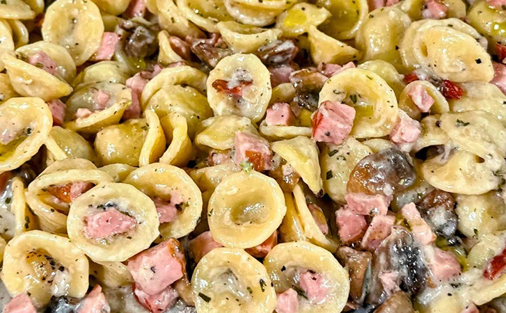 Невероятно быстрый и вкусный ужин на семью. Все сделали на одной сковороде