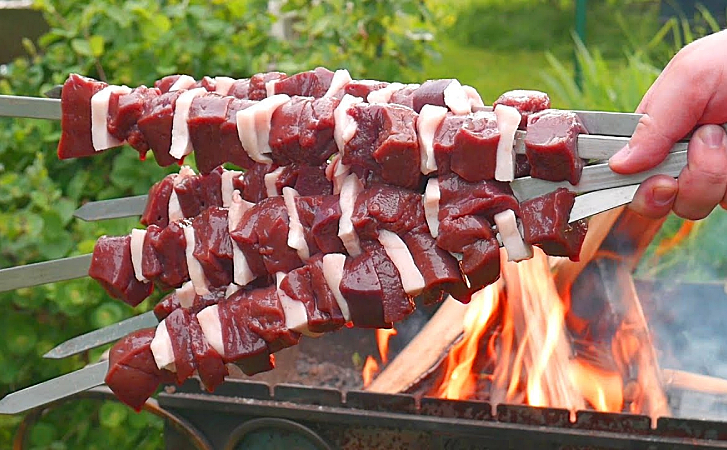 Шашлык из говяжей печени: показываем как сделать сочно и нежно