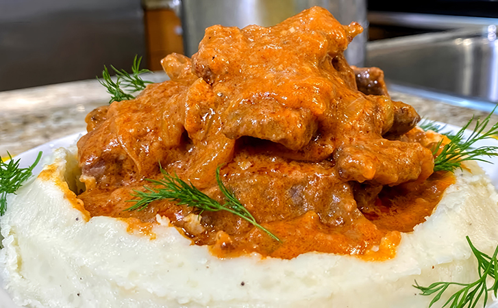 Графский бефстроганов, как подавали только богатым. Мясо будет мягче масла