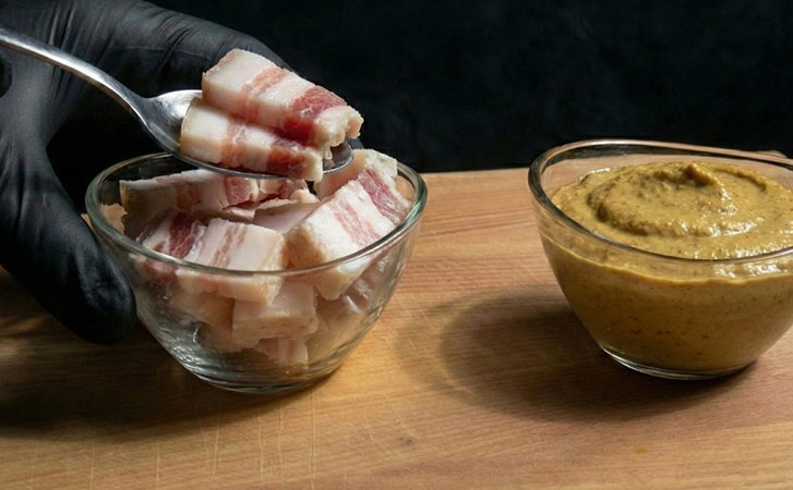 Взяли сало и горчицу, сделали кулинарный шедевр. Всего 2 ингредиента, но вкус поразит