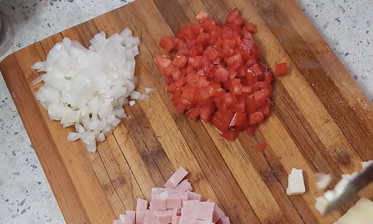 Смешиваем картофель и на сковородку: минутный завтрак на всю семью