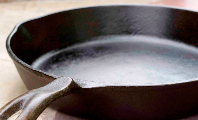 Как следить за чугунной посудой, чтобы она служила вечно